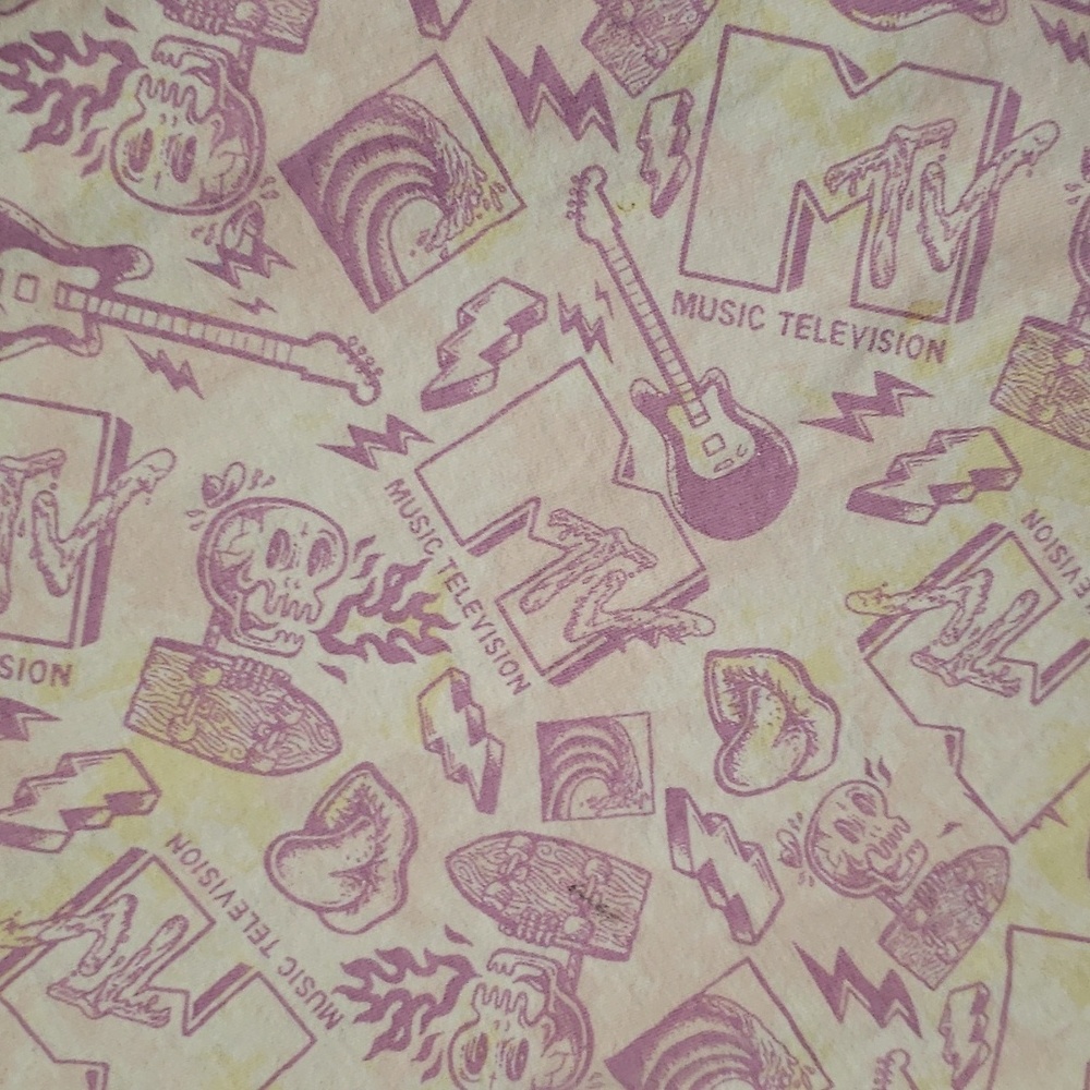 Shirt - Picture 3 of 3